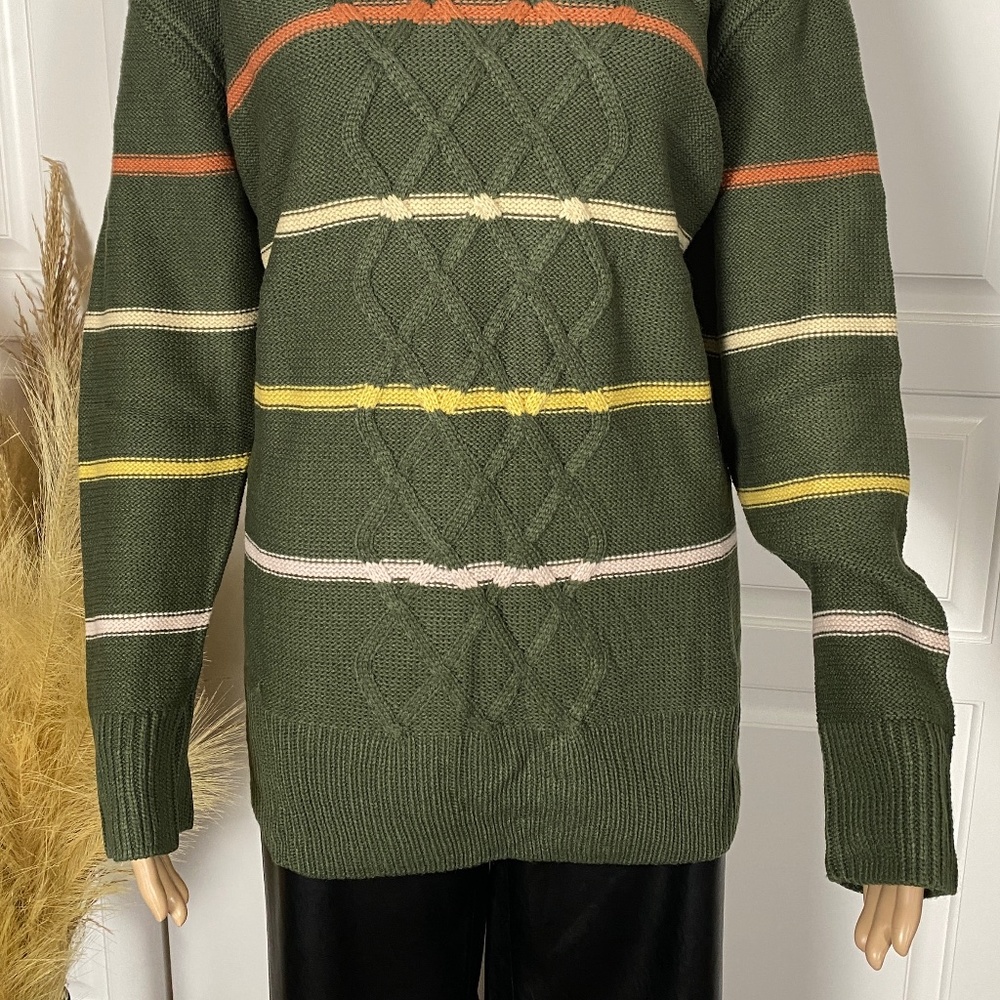 STRIPE CREW NECK SWEATER - Picture 9 of 14